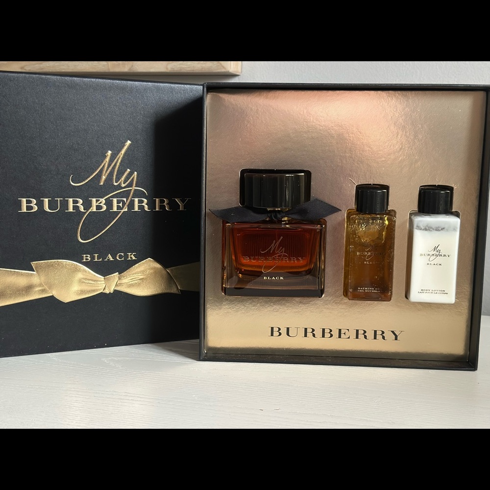 Burberry My Burberry Black Gift Set - Black, Gold, Amber, White